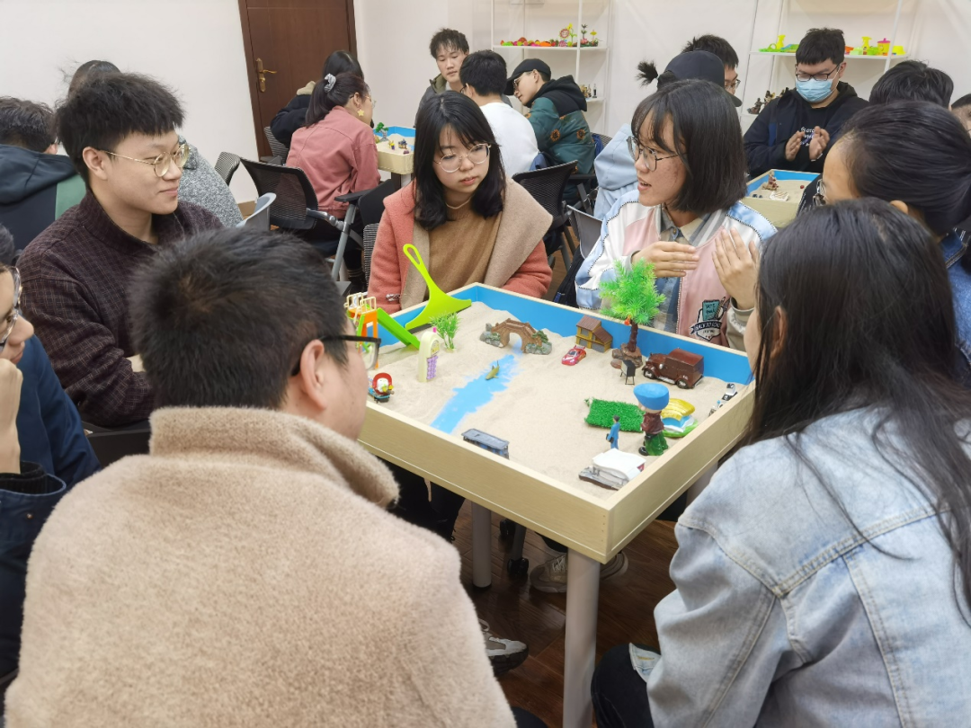 945652ceeb0041beae55560ed365e773.png 945652ceeb0041beae55560ed365e773.png